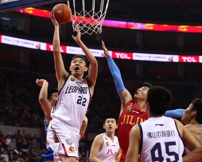 在此基础上 在此基础上